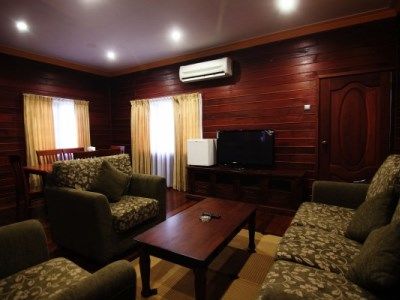 Xcape Taman Negara 2*